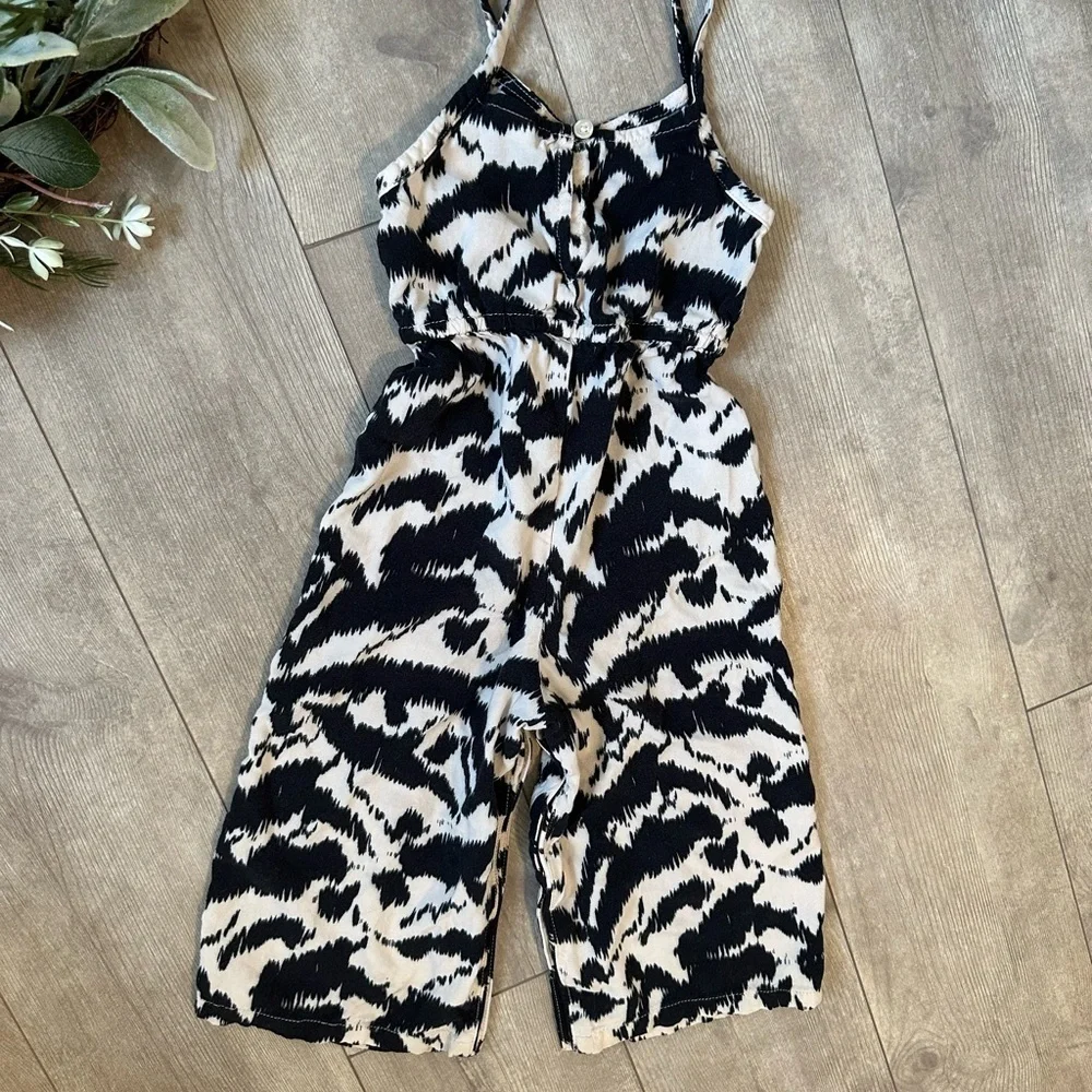 Old Navy Toddler Girl Cinched Waist One Piece Jumpsuit Size 2t